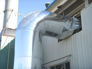 專業鐵皮保溫施工隊 為山東日照管道罐體提供高效保溫安裝解決方案